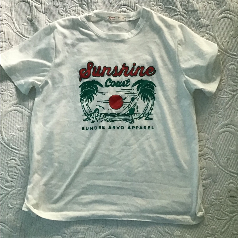 Coast Graphic White tee